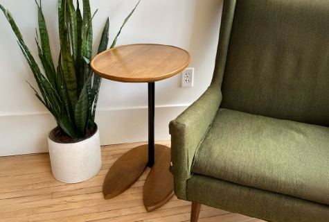 Ellipse-table by simplysofas.in